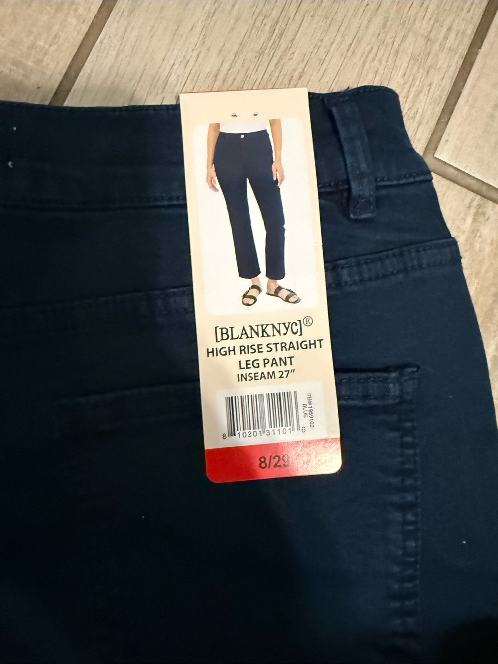 Blank NYC Women’s Straight leg Jeans in Dark Navy Size 8/29 NWT - Picture 3 of 3